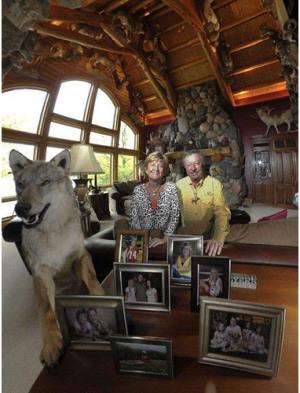 People and companies - Charlotte and Dan Peyerks